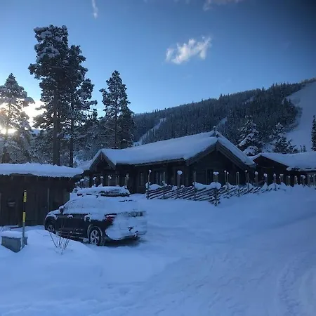 Vakantiehuis Great Log Cabin With Ski Inout And Fast Wifi *